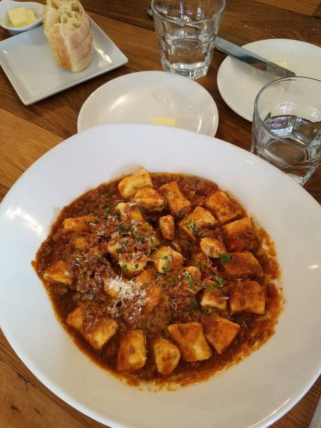 Il Grillo | restaurant | Mission St & 4th Avenue, Carmel-By-The-Sea, CA 93923, USA | 8312389608 OR +1 831-238-9608