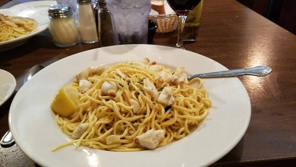 Mrs. Robinos | restaurant | 520 N Union St, Wilmington, DE 19805, USA | 3026529223 OR +1 302-652-9223