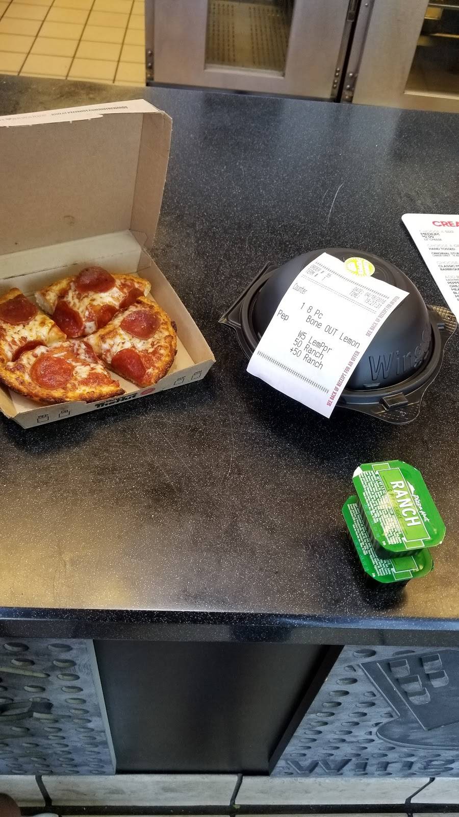 Pizza Hut | restaurant | 143 Exchange Blvd, Hutto, TX 78634, USA | 5126424415 OR +1 512-642-4415