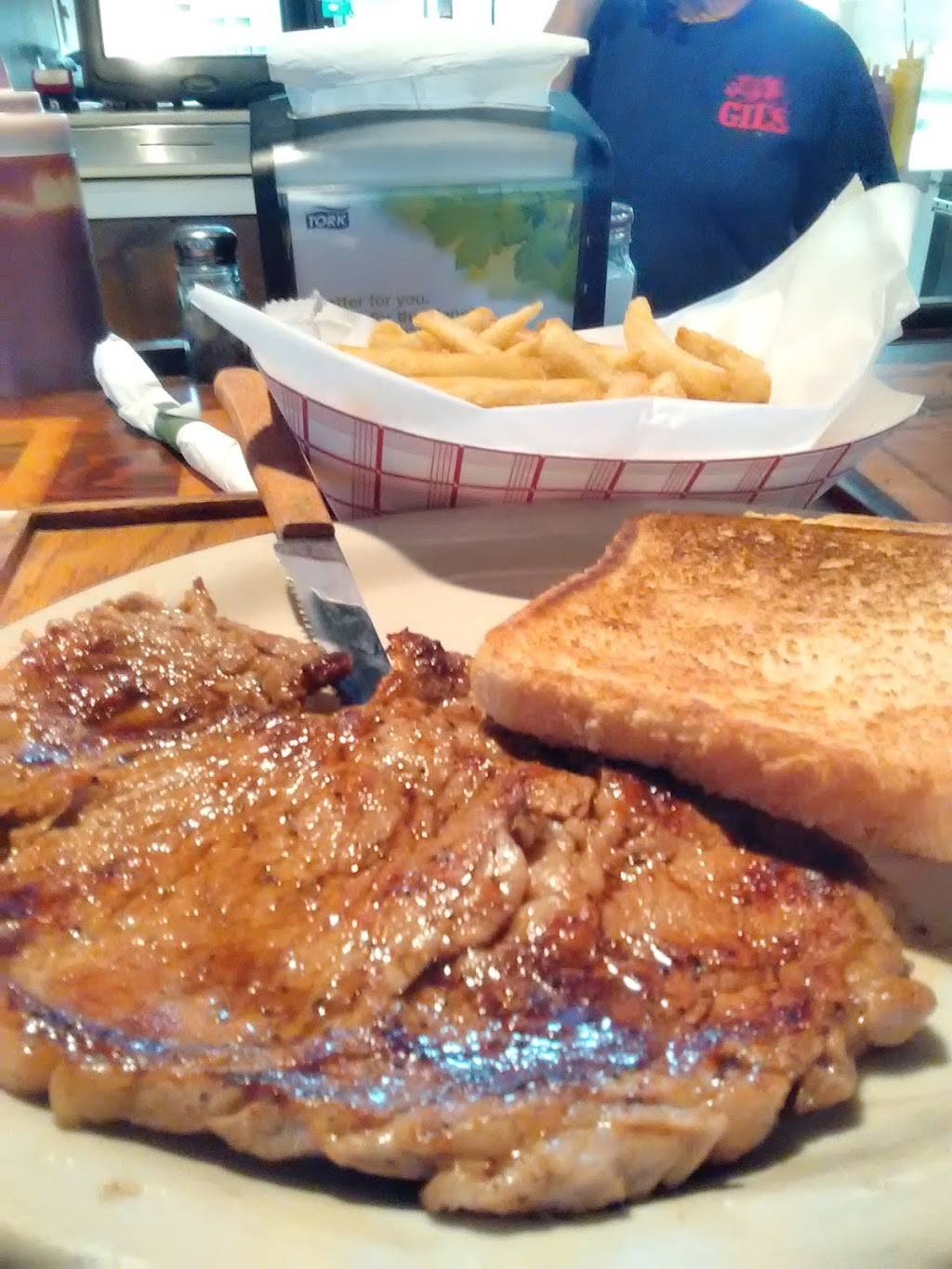 The Warehouse | restaurant | 307 N Main St, Hanna City, IL 61536, USA | 3095654232 OR +1 309-565-4232