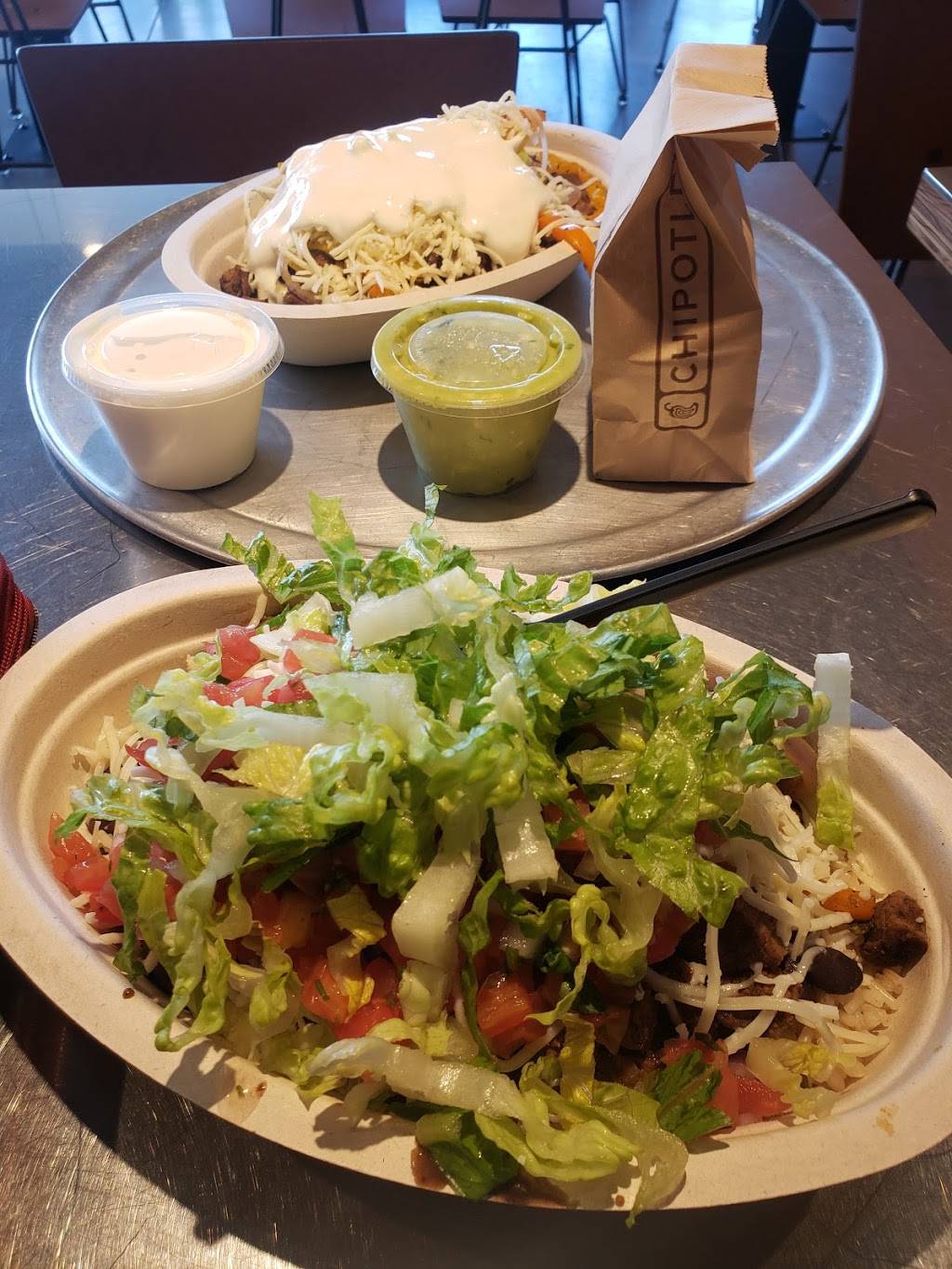 Chipotle Mexican Grill | restaurant | 30229 Mound Rd, Warren, MI 48092, USA | 5865583010 OR +1 586-558-3010