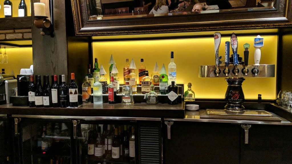 Carrabbas Italian Grill | restaurant | 1022 Woodruff Rd, Greenville, SC 29607, USA | 8642139494 OR +1 864-213-9494