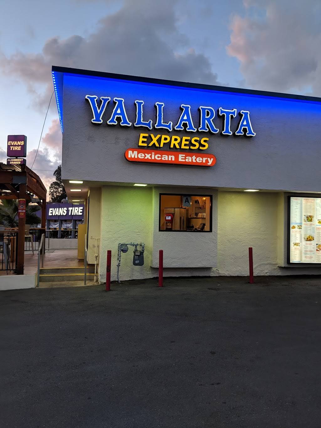 Vallarta Express | restaurant | 5341 Jackson Dr, La Mesa, CA 91942, USA | 6193373787 OR +1 619-337-3787