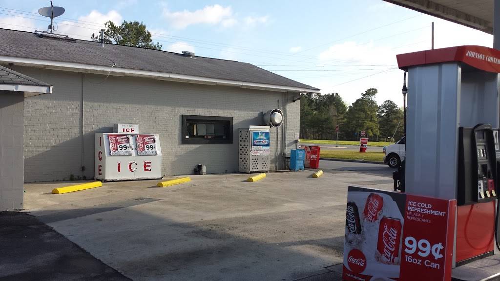 Johnson Corner Grill | restaurant | 9031 US-421, Currie, NC 28435, USA | 9102594367 OR +1 910-259-4367