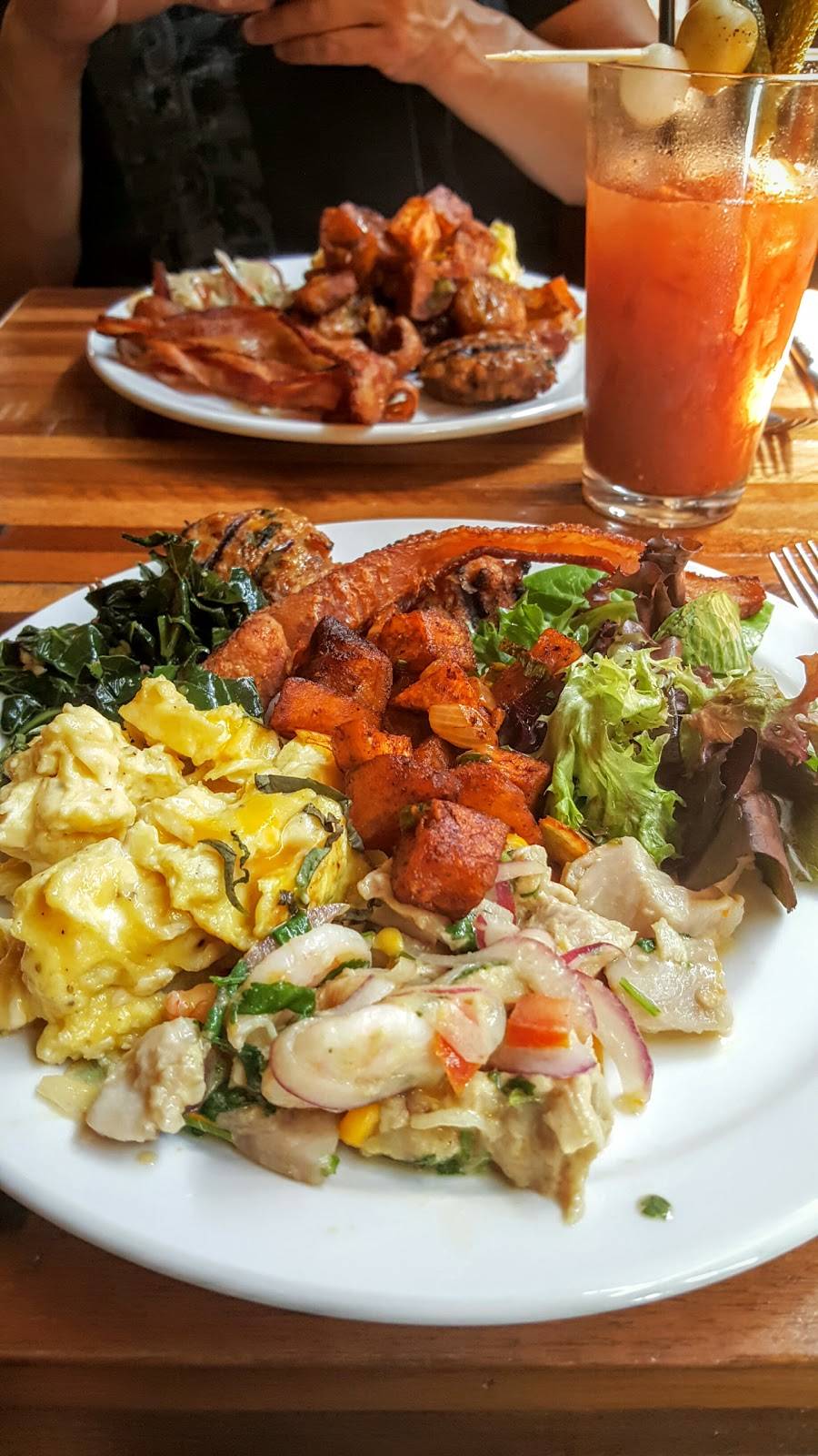 District San Francisco | night club | 216 Townsend St, San Francisco, CA 94107, USA | 4158962120 OR +1 415-896-2120