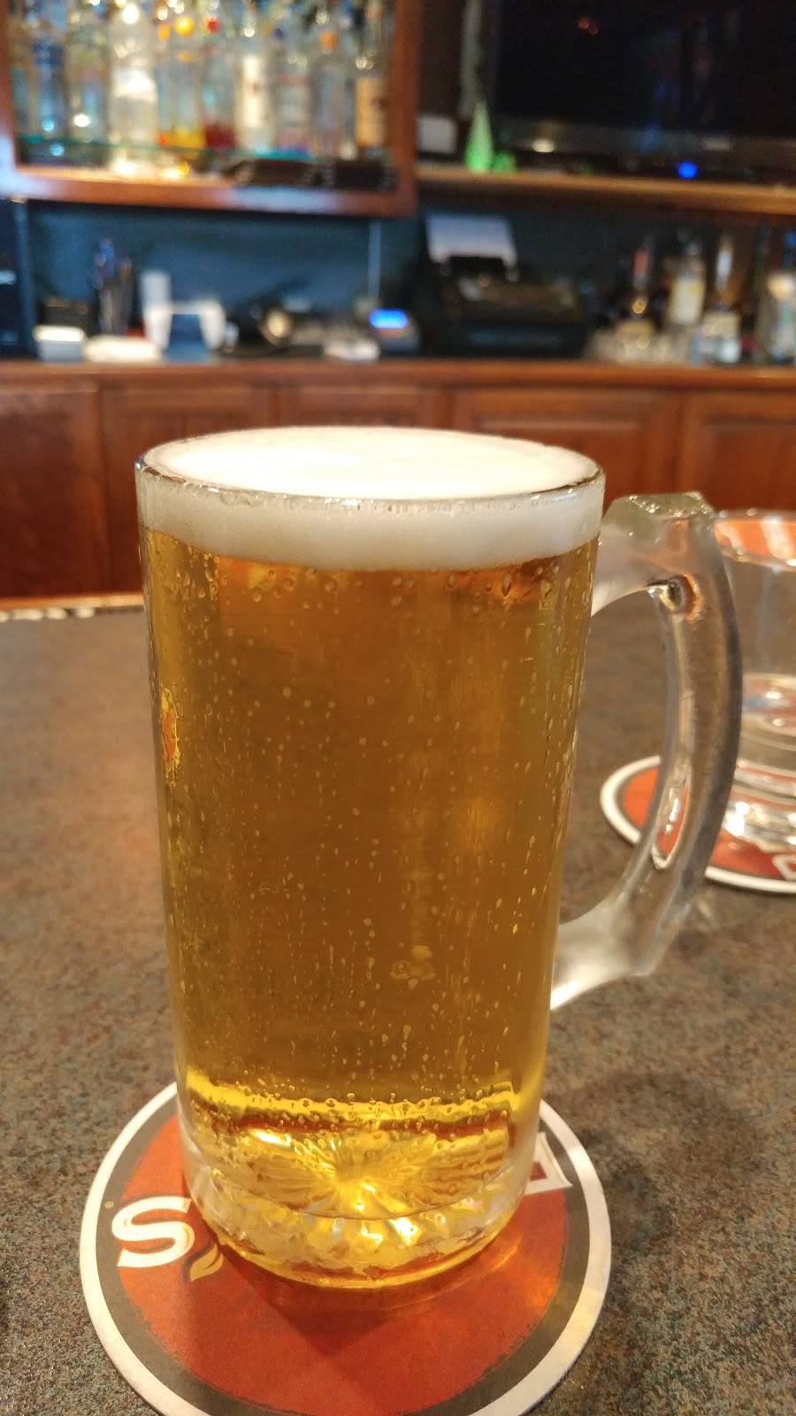 City Hall Grille & Drinks | restaurant | 315 S Reynolds Rd, Toledo, OH 43615, USA | 4195361166 OR +1 419-536-1166