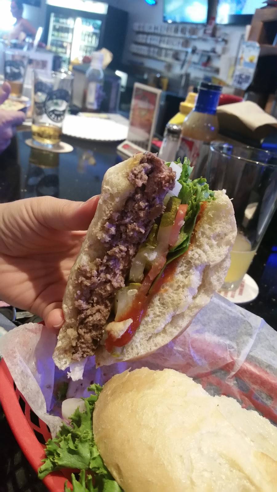 Kimballs Cavern | restaurant | 351 Pembroke St, Pembroke, NH 03275, USA | 6034857777 OR +1 603-485-7777