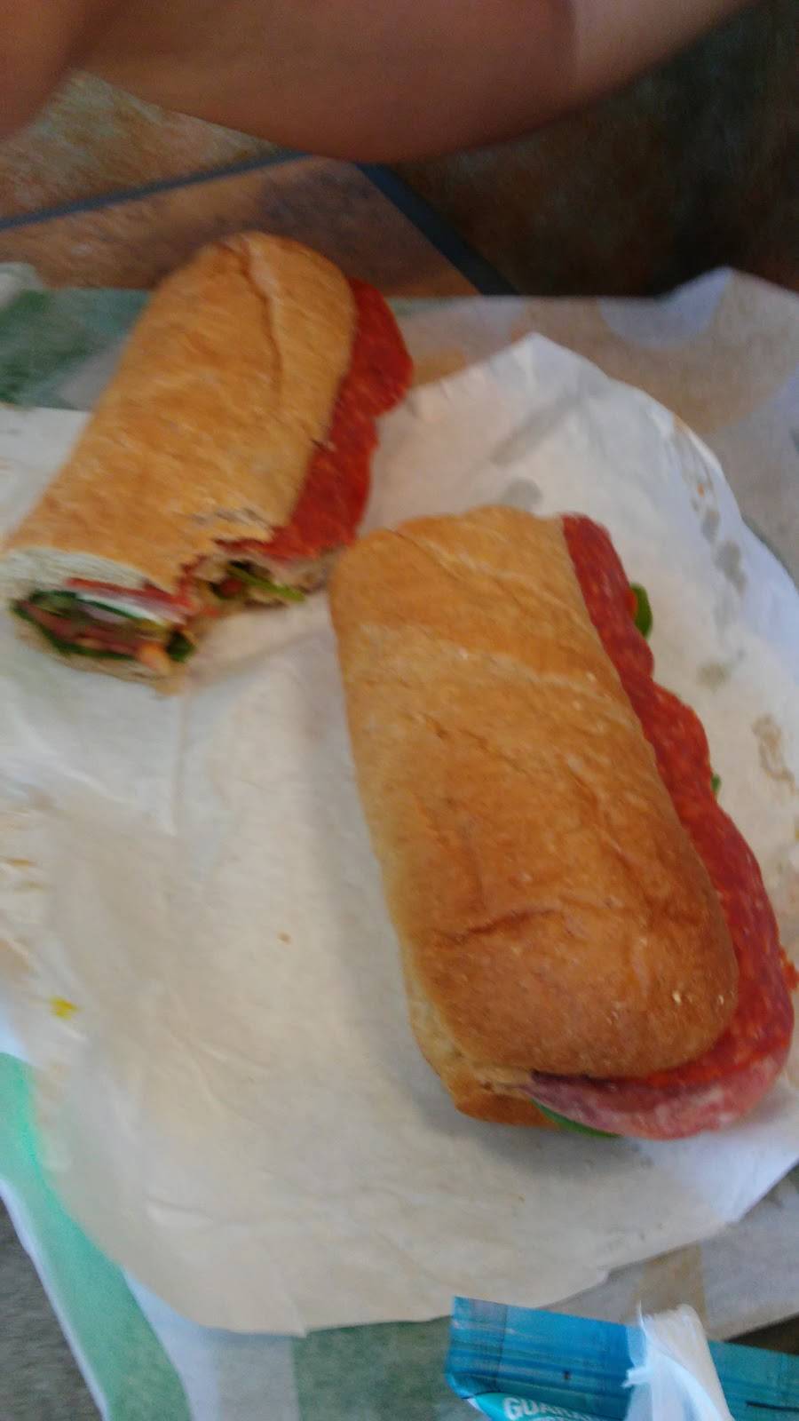 Subway | restaurant | 5047 W Olive Ave, Glendale, AZ 85302, USA | 6239150054 OR +1 623-915-0054
