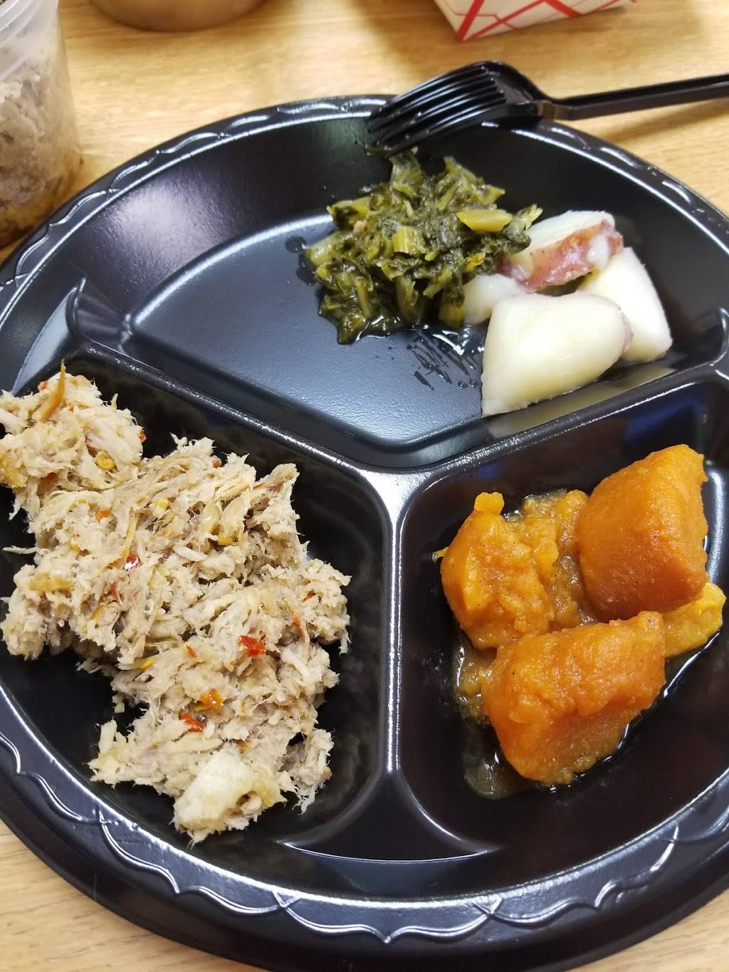 Hog Heaven Bar-B-Q | restaurant | 2419 Guess Rd, Durham, NC 27705, USA | 9192867447 OR +1 919-286-7447