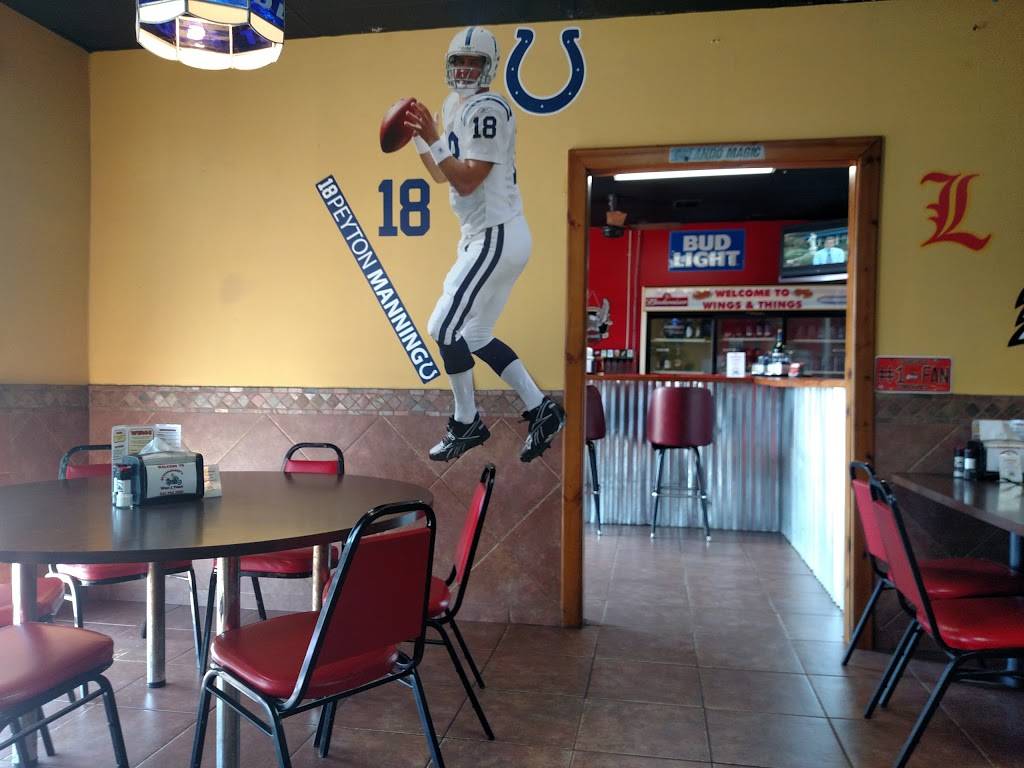 Wings N Things | restaurant | 7814 Cortez Rd W, Bradenton, FL 34210, USA | 9417942588 OR +1 941-794-2588