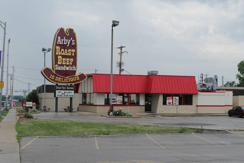 Arbys | restaurant | 5965 S Packard Ave, Cudahy, WI 53110, USA | 4142940698 OR +1 414-294-0698