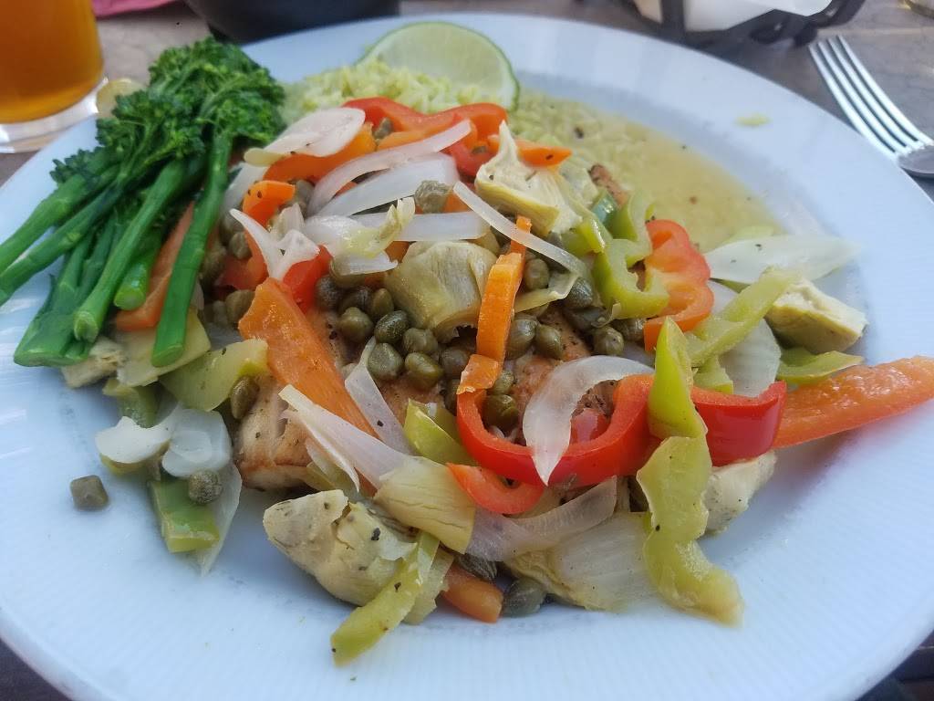 Caliente | restaurant | 8791 N Lake Blvd, Kings Beach, CA 96143, USA | 5305461000 OR +1 530-546-1000