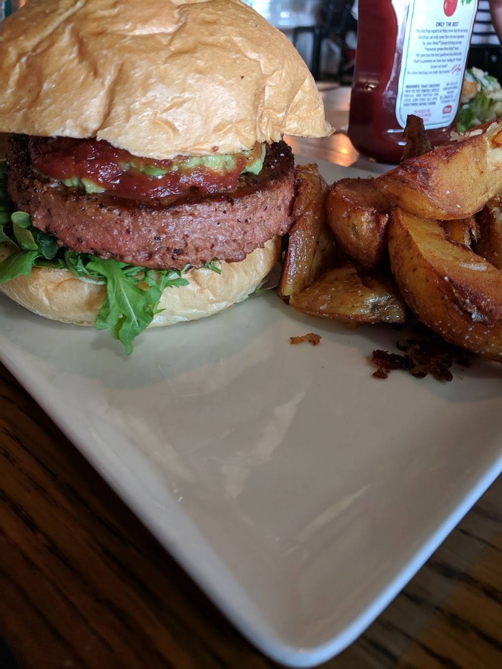 Saint Archer Brewing Co. | restaurant | 2000 E Gene Autry Way, Anaheim, CA 92806, USA | 7149402000 OR +1 714-940-2000