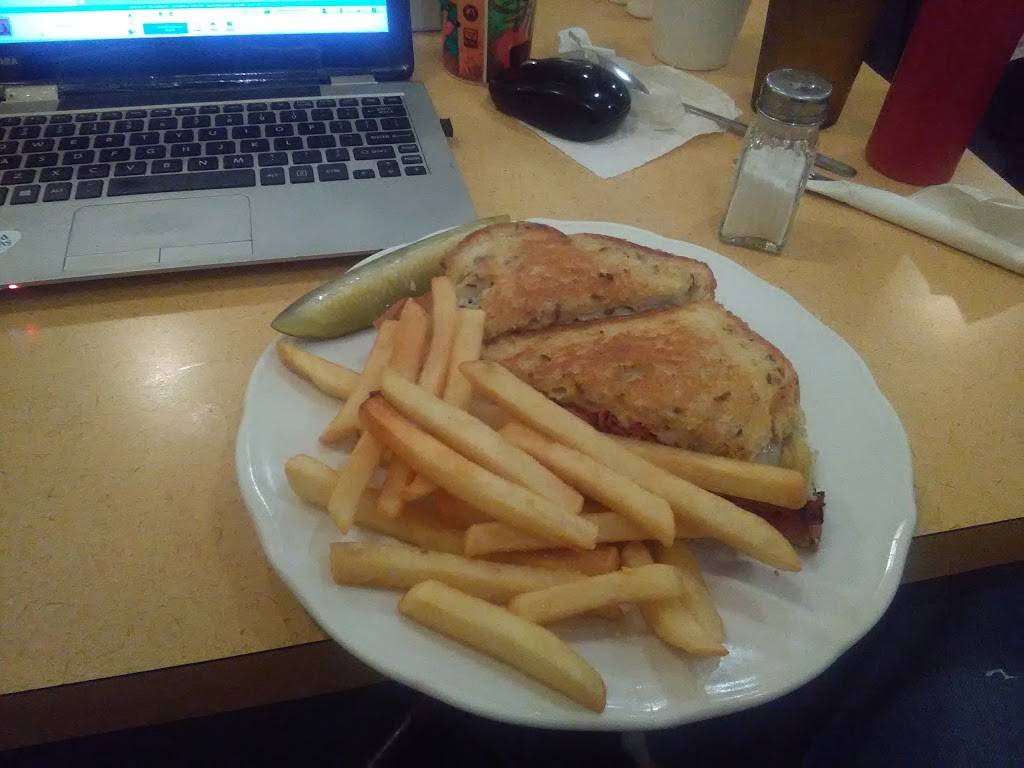 Pot Belli Deli Sandwich & Sub | restaurant | 101 US-1 #116, Fort Pierce, FL 34950, USA | 7724654888 OR +1 772-465-4888