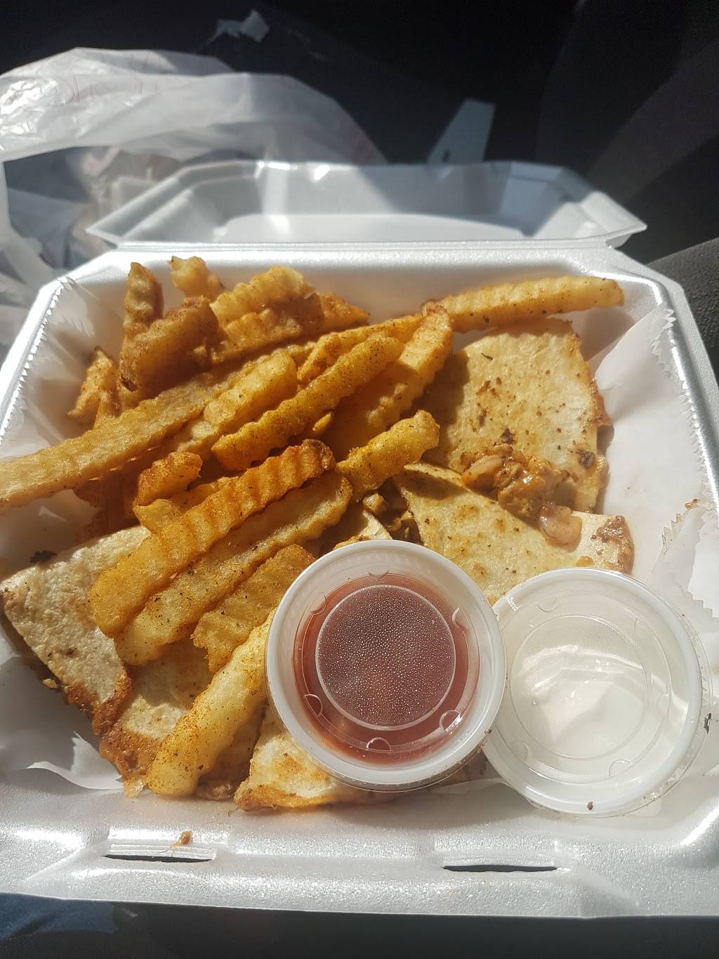 Indulge N PTS | restaurant | 5708 N Main St, Columbia, SC 29203, USA | 8034002605 OR +1 803-400-2605