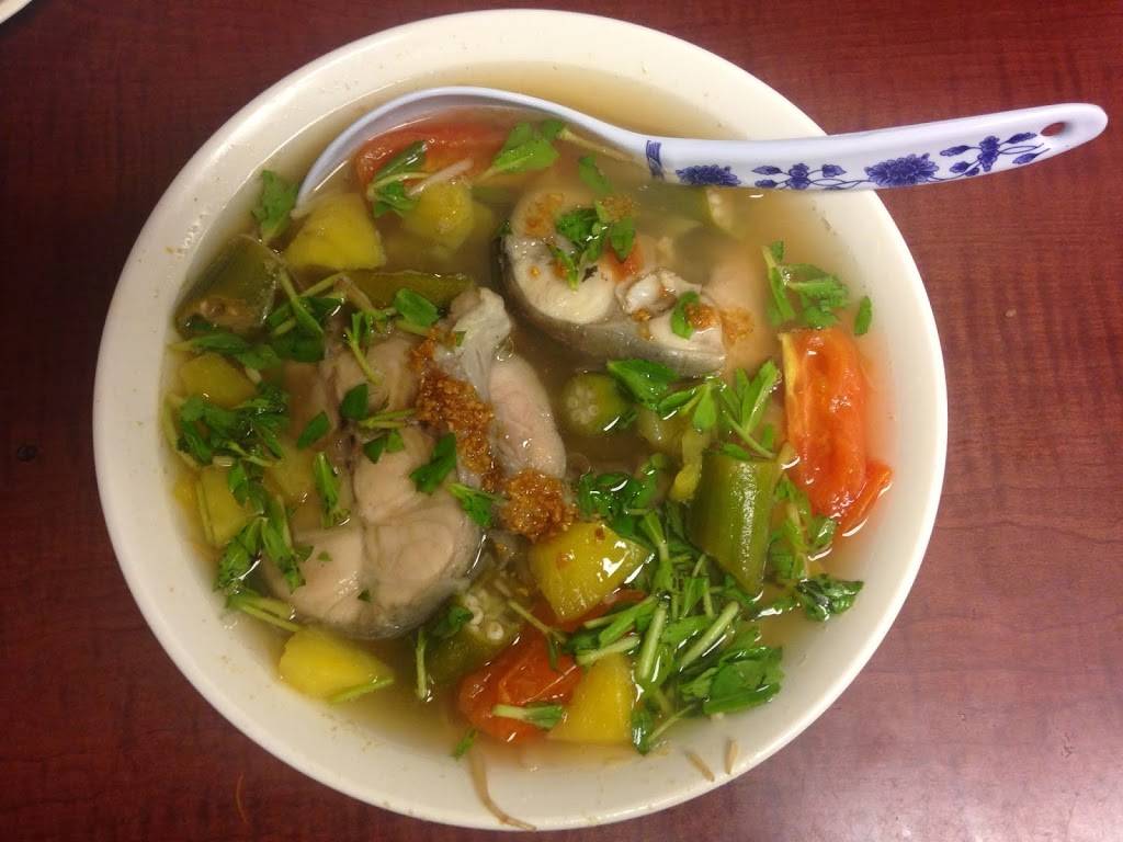 Pho Hang & Grill | meal takeaway | 1701 Cypress Creek Pkwy, Houston, TX 77090, USA | 8322861352 OR +1 832-286-1352