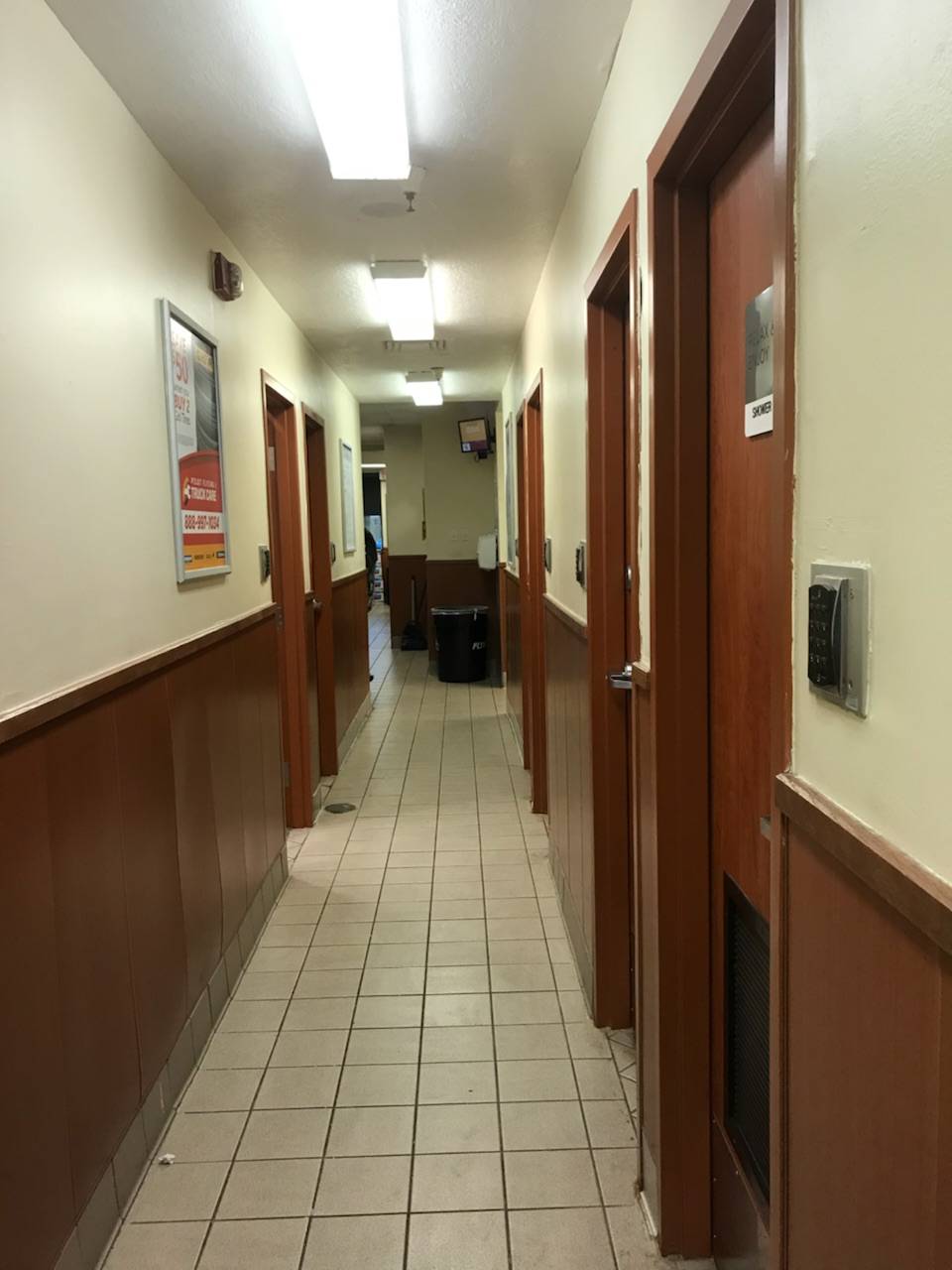 Flying J Travel Center | restaurant | 9510 Greenwood Rd, Greenwood, LA 71033, USA | 3189387744 OR +1 318-938-7744