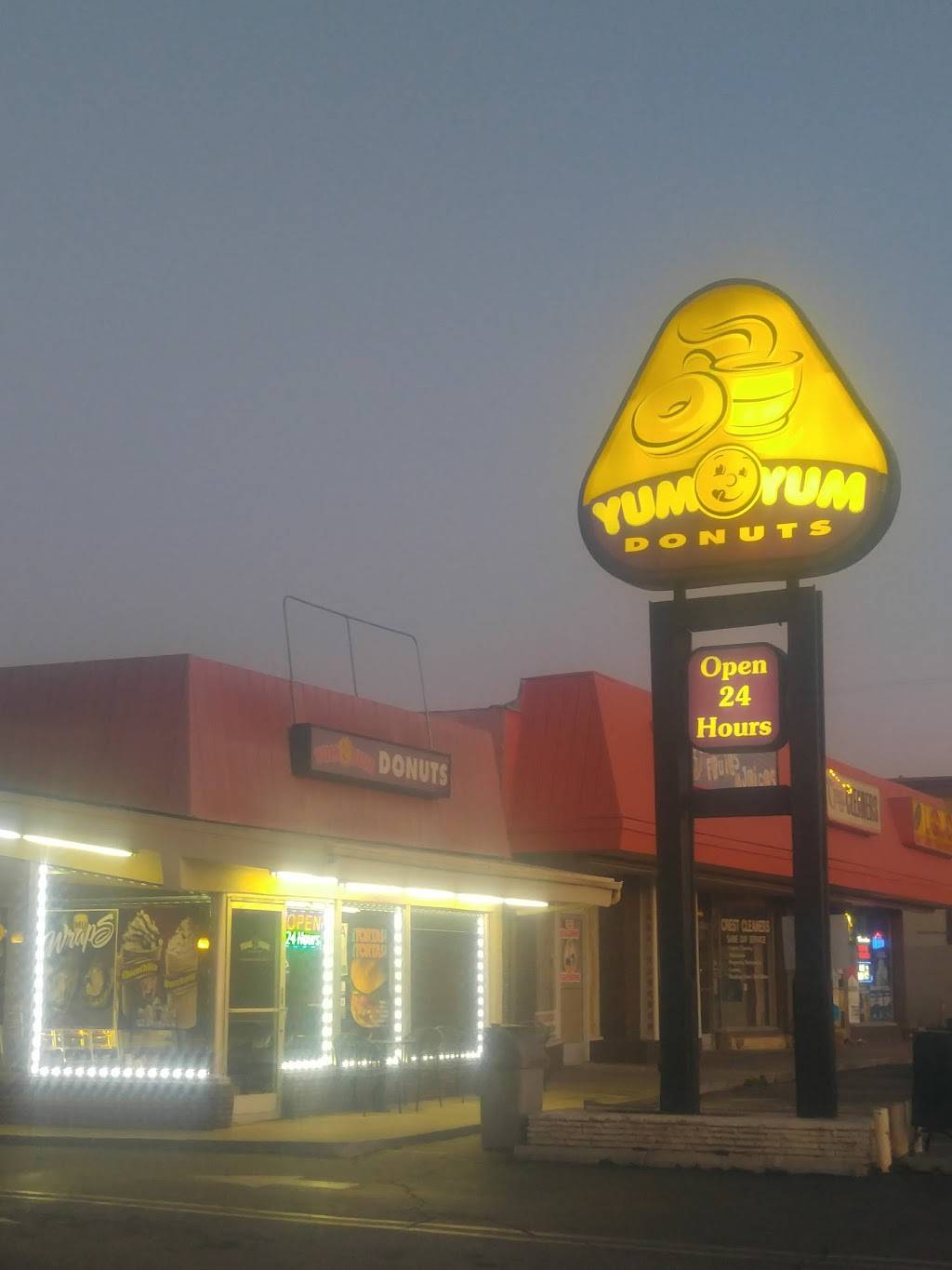 Yum Yum Donuts | cafe | 1225 N Hacienda Blvd, La Puente, CA 91744, USA | 6269179251 OR +1 626-917-9251