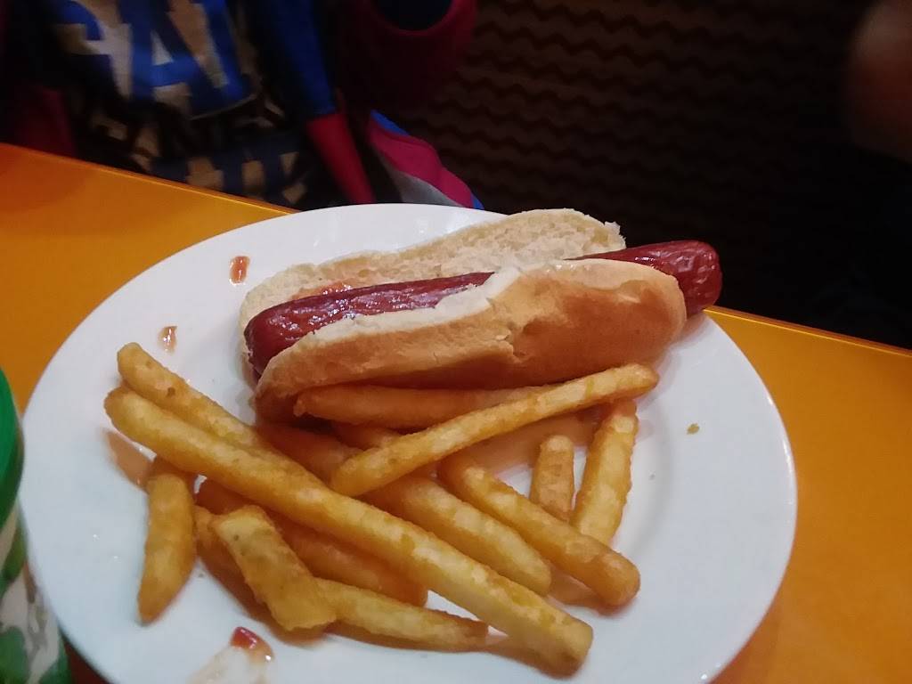 Z-Two Restaurant & Lounge : 24 Hrs | bakery | 2925 Veterans Rd W, Staten Island, NY 10309, USA | 7183566800 OR +1 718-356-6800