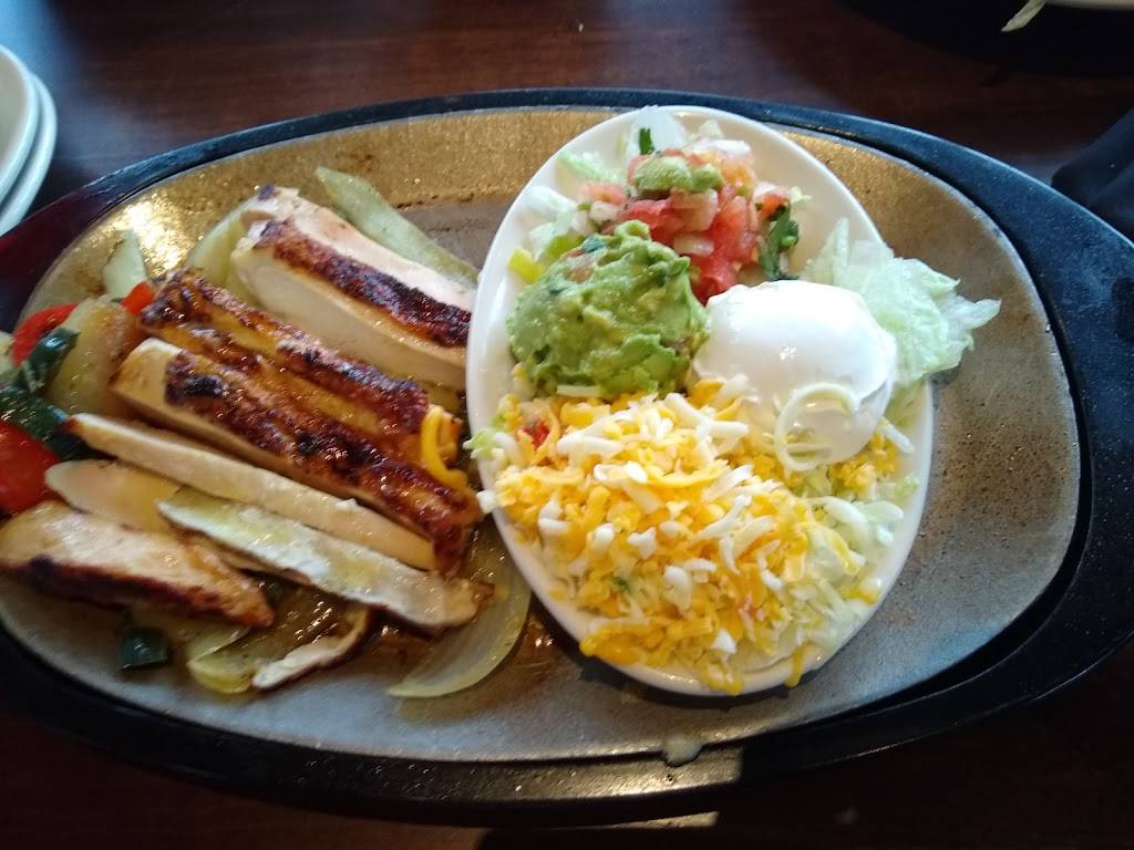 Uncle Julios Mexican From Scratch | restaurant | 245 S Moorland Rd, Brookfield, WI 53005, USA | 2623072730 OR +1 262-307-2730