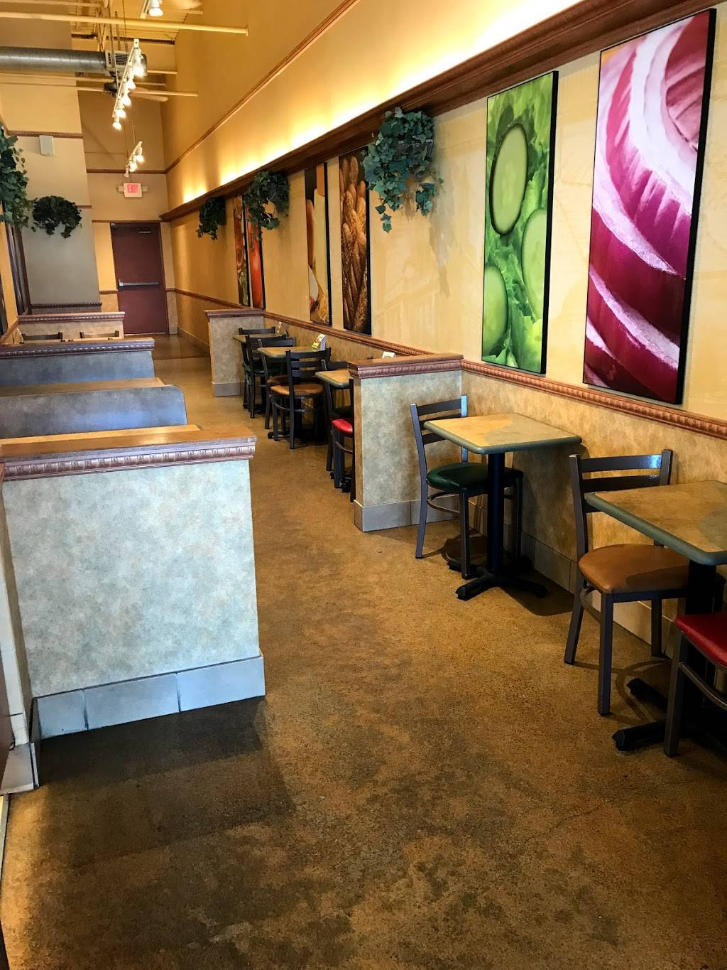 Subway | restaurant | 2720 Co Rd E East, White Bear Lake, MN 55110, USA | 6517771360 OR +1 651-777-1360