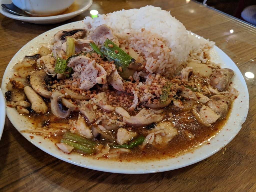 Bai Mai Thai | restaurant | 1541 E Lafayette St, Detroit, MI 48207, USA | 3135678424 OR +1 313-567-8424