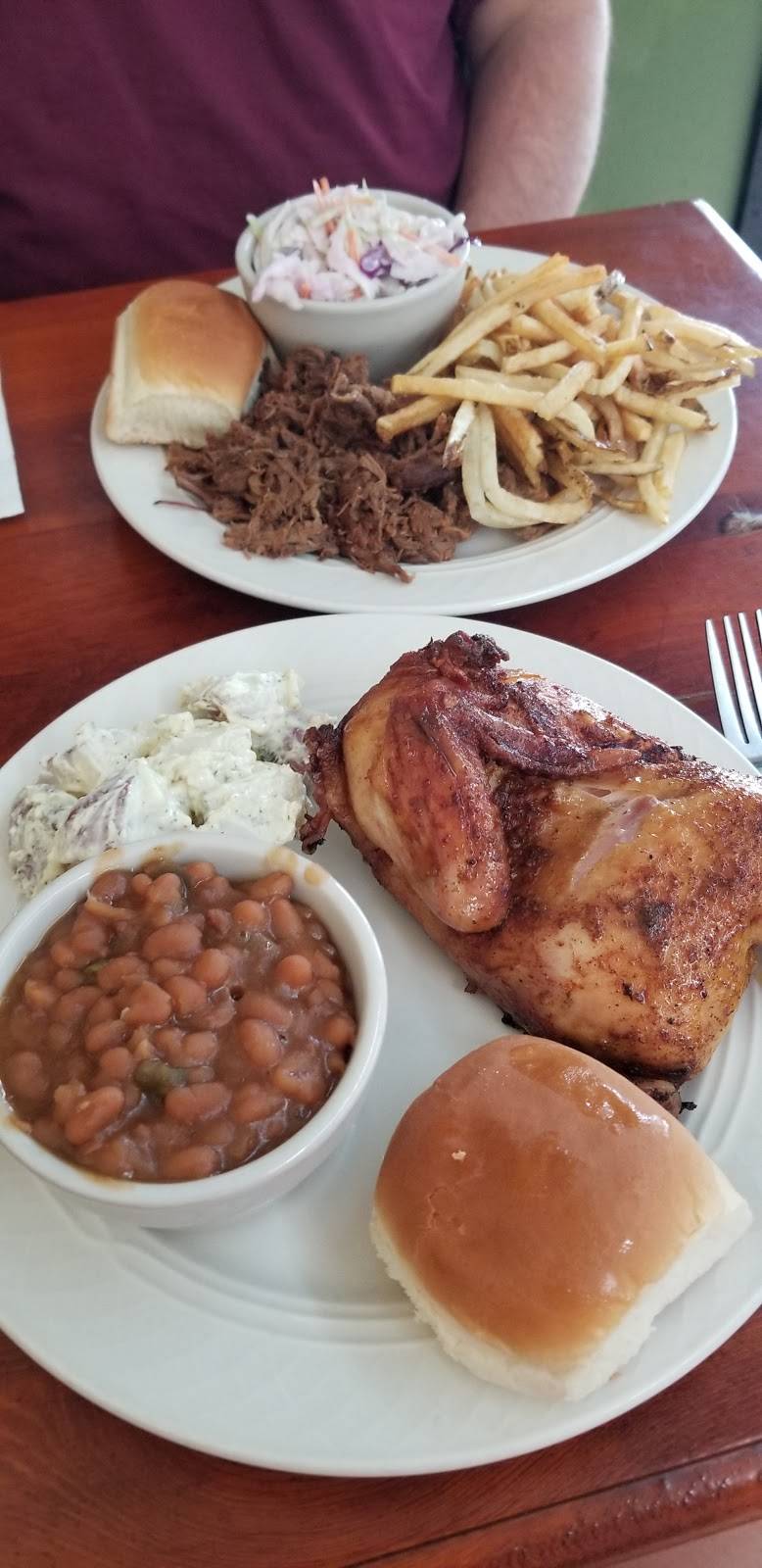 Hog Heaven Smokehouse | restaurant | 83512 LA-21, Bogalusa, LA 70427, USA | 9858863400 OR +1 985-886-3400