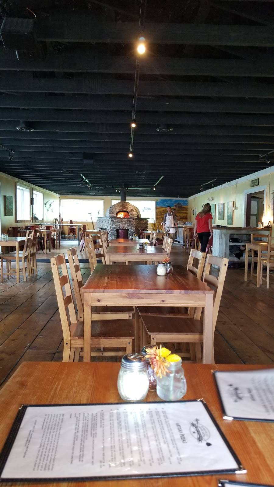 Harvest & Hearth | restaurant | 251 Co Rd 67, Saratoga Springs, NY 12866, USA | 5185871900 OR +1 518-587-1900