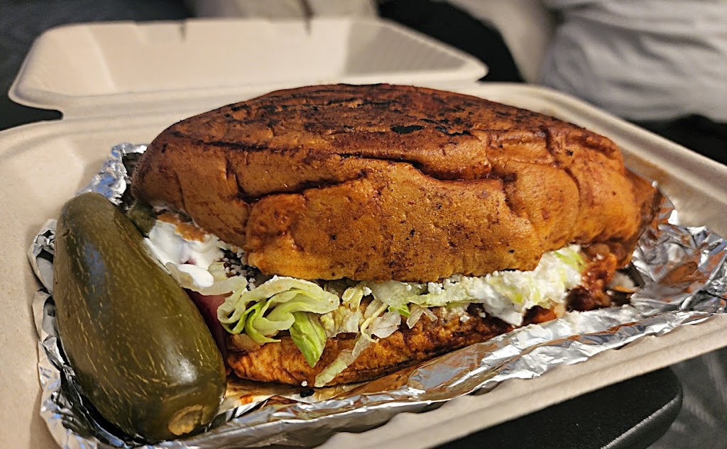 GourMex Foods Eatery | restaurant | 5700 S Palo Verde Rd, Tucson, AZ 85706, USA | 5203600857 OR +1 520-360-0857