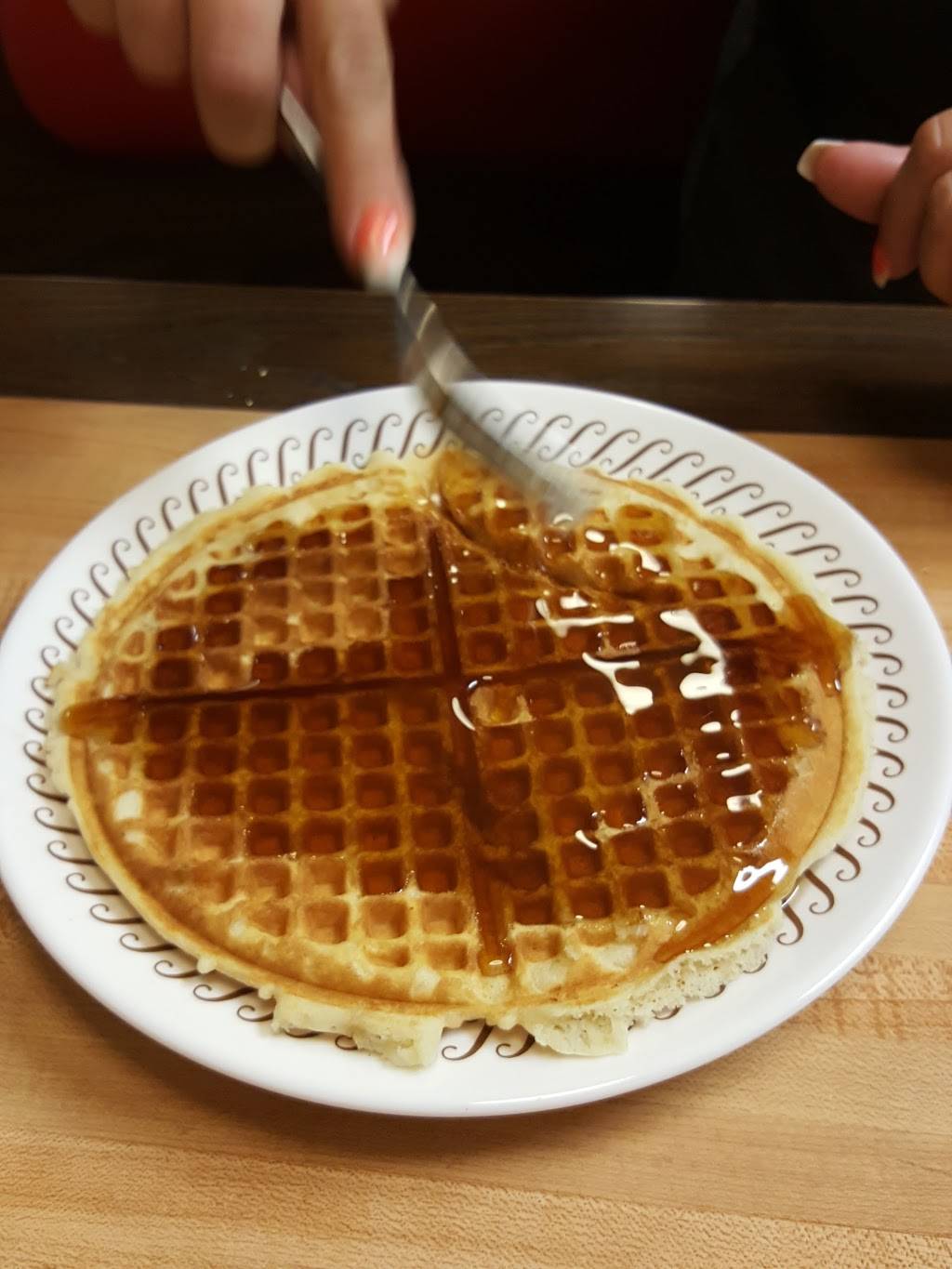 Waffle House | meal takeaway | 125 N Interstate Dr, Norman, OK 73069, USA | 4054471937 OR +1 405-447-1937