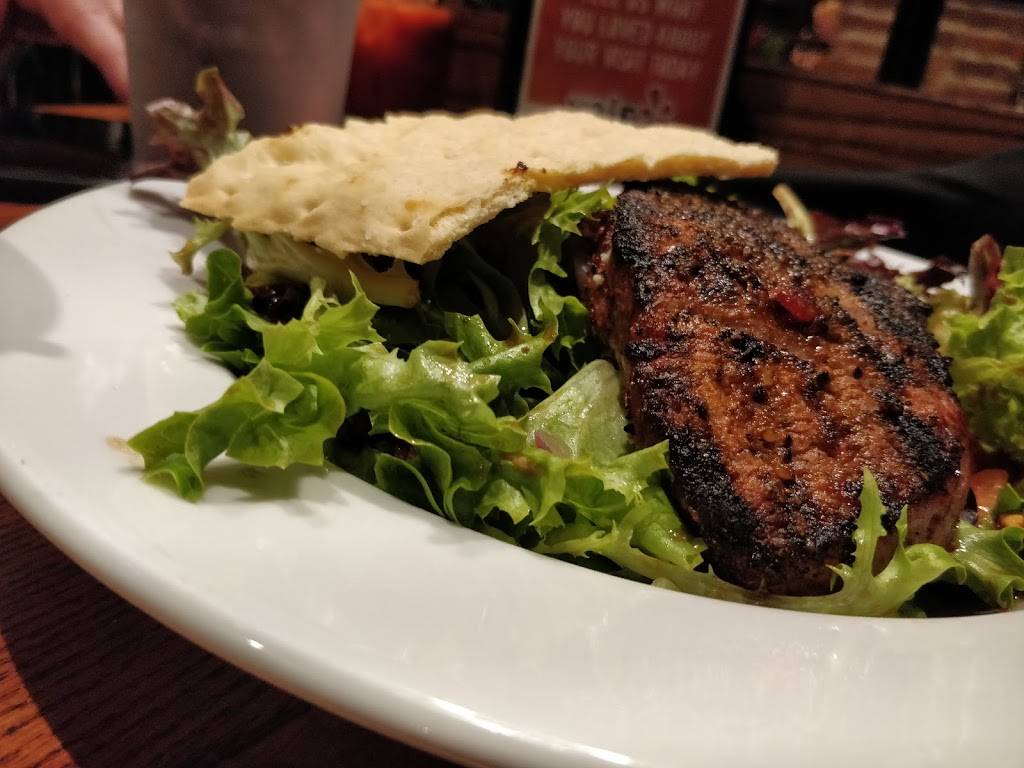 Darryls Wood Fired Grill | restaurant | 3300 W Gate City Blvd, Greensboro, NC 27407, USA | 3362941781 OR +1 336-294-1781