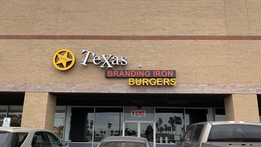 Texas Branding Iron Burgers | restaurant | 2230 S 77 Sunshine Strip, Harlingen, TX 78550, USA | 9562305809 OR +1 956-230-5809