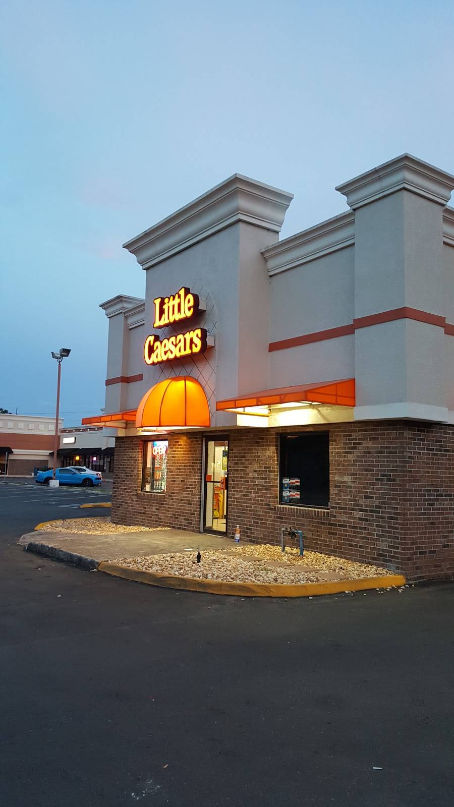 Little Caesars Pizza | meal takeaway | 282 W State Rd 434, Longwood, FL 32750, USA | 3214446598 OR +1 321-444-6598
