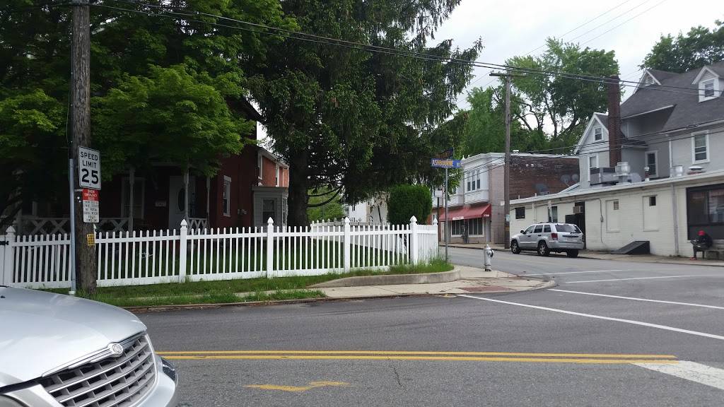 Franks Pizza | restaurant | 7782 Montgomery Ave, Elkins Park, PA 19027, USA | 2156350477 OR +1 215-635-0477