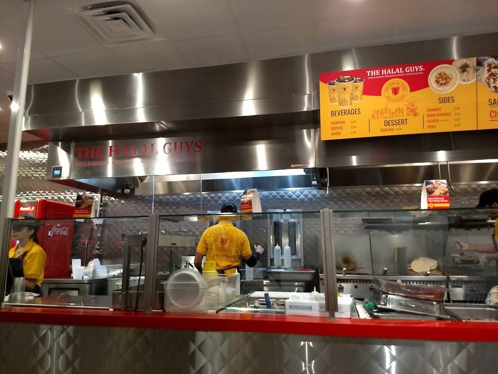 The Halal Guys | restaurant | 688 N Alafaya Trail #103, Orlando, FL 32828, USA | 4072718606 OR +1 407-271-8606
