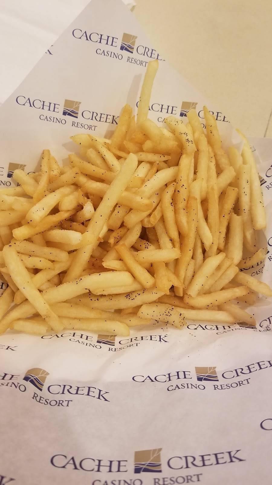 The Deli | restaurant | 14455 CA-16, Brooks, CA 95606, USA | 8009928686 OR +1 800-992-8686