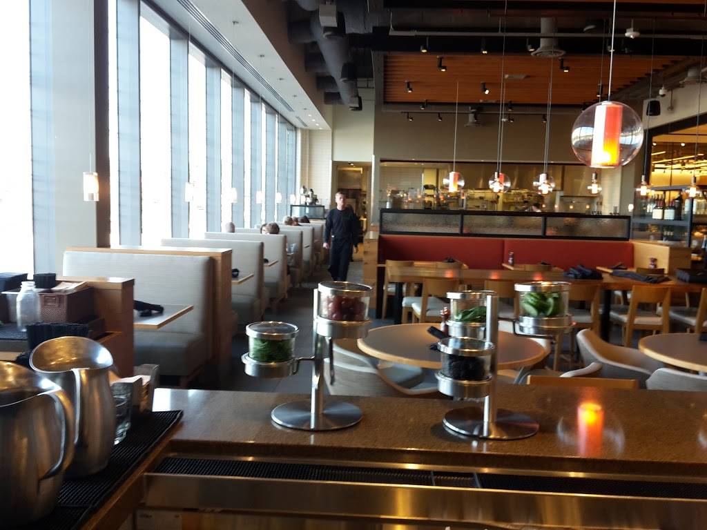 Ruscello | restaurant | 12441 Wayzata Blvd, Minnetonka, MN 55305, USA | 6519006800 OR +1 651-900-6800