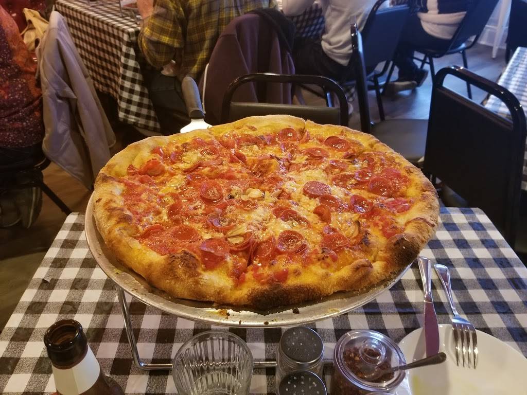 Café Carmela | restaurant | 2859 Holme Ave, Philadelphia, PA 19152, USA | 2158212584 OR +1 215-821-2584