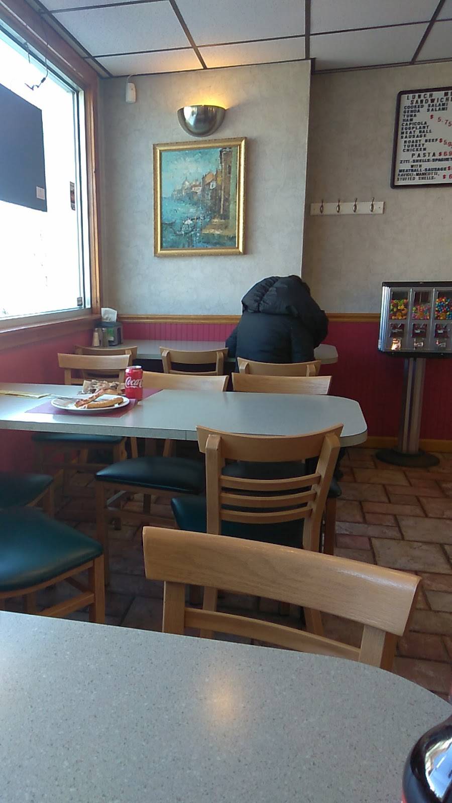 Newington Pizza Restaurant | restaurant | 2912, 75 Market Square, Newington, CT 06111, USA | 8606668421 OR +1 860-666-8421