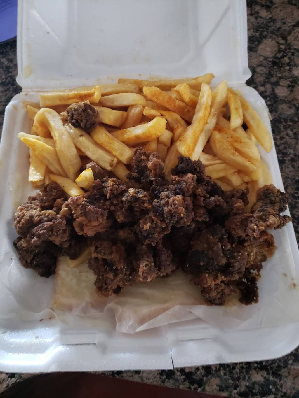 J R Fish & Chicken | restaurant | 5860 Winchester Rd, Memphis, TN 38115, USA | 9012758004 OR +1 901-275-8004