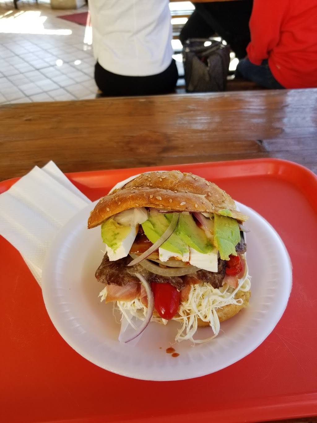 Tacis Tortas & Burritos | restaurant | 2528 S Central Ave, Los Angeles, CA 90011, USA | 3232325100 OR +1 323-232-5100