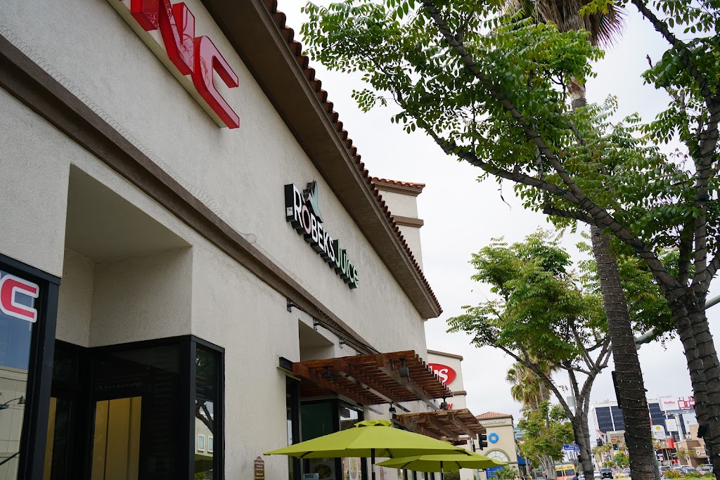 Robeks Fresh Juices & Smoothies | restaurant | 31845 Temecula Pkwy, Temecula, CA 92592, USA | 9512552246 OR +1 951-255-2246