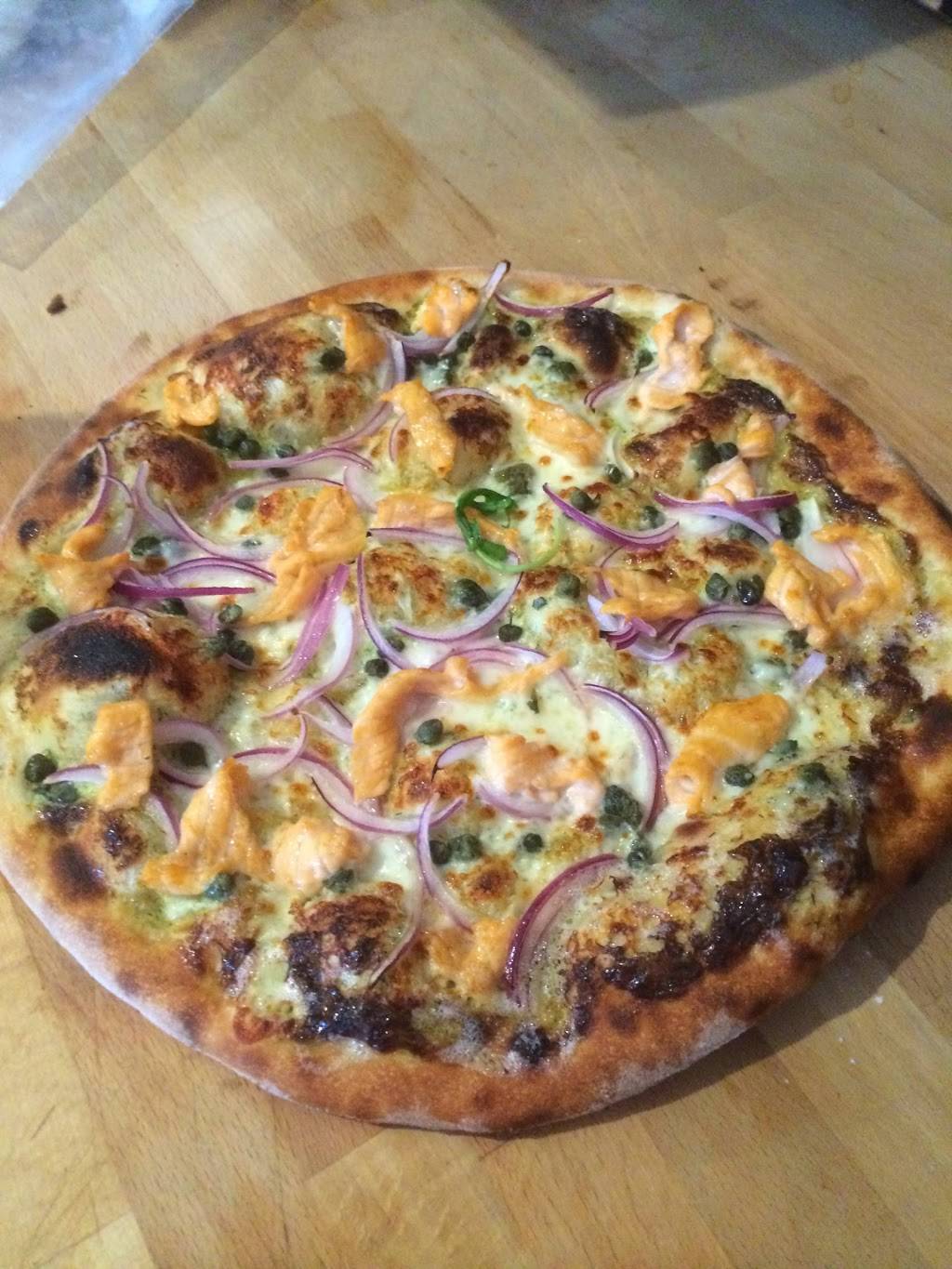 Flats Bistro Aptos | restaurant | 113 Esplanade, Aptos, CA 95003, USA | 8316615763 OR +1 831-661-5763