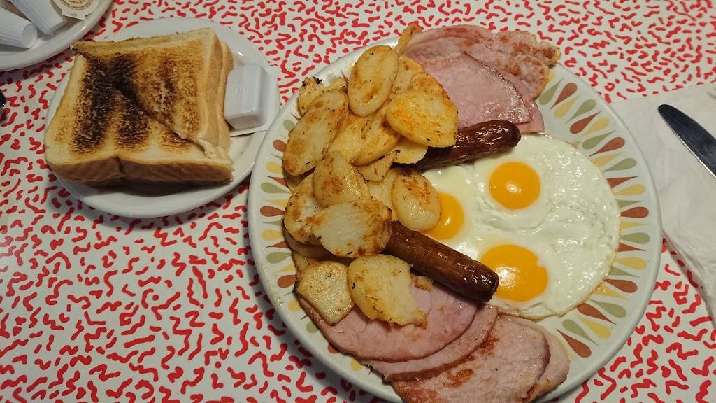 Wimpys Diner | restaurant | 116 Ellesmere Rd, Scarborough, ON M1R 4C4, Canada | 4163909191 OR +1 416-390-9191