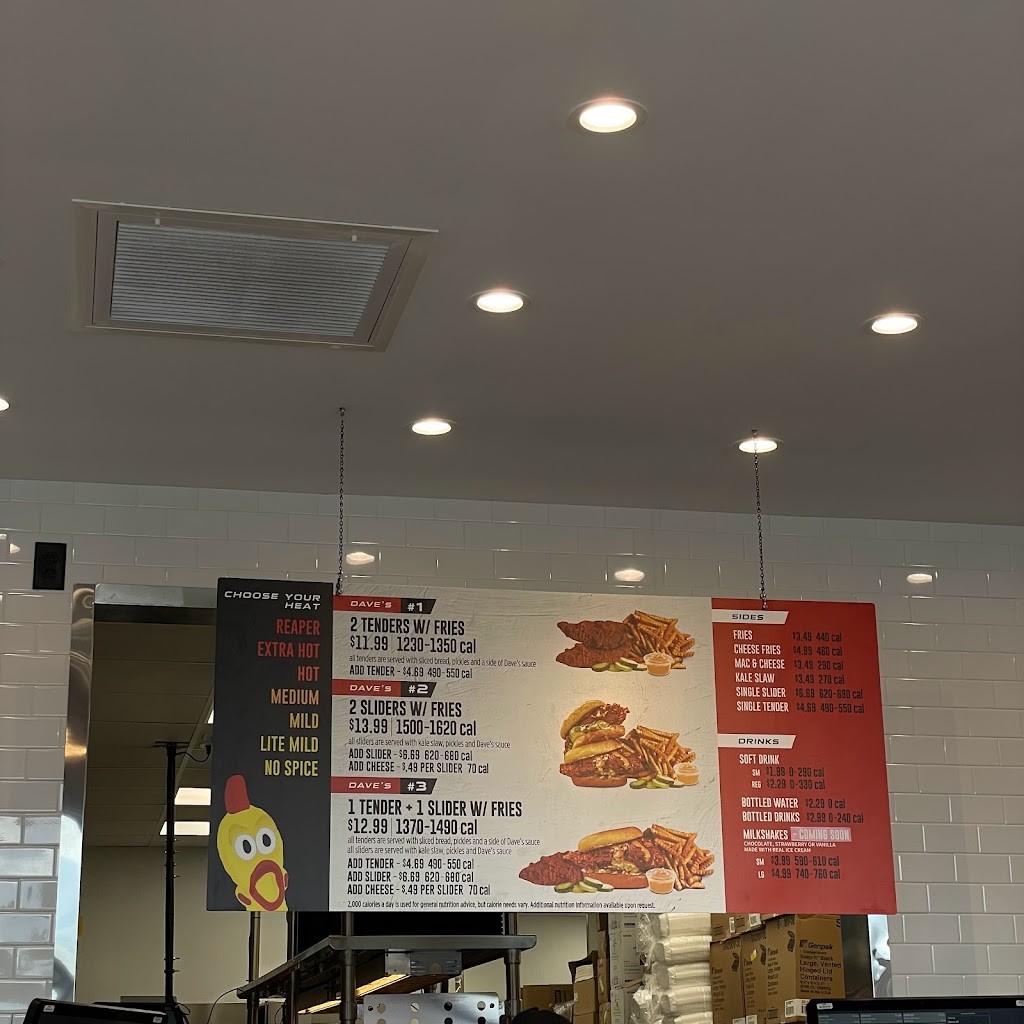 Daves Hot Chicken | restaurant | 557 N Alafaya Trail Suite 110, Orlando, FL 32828, USA | 4079179447 OR +1 407-917-9447
