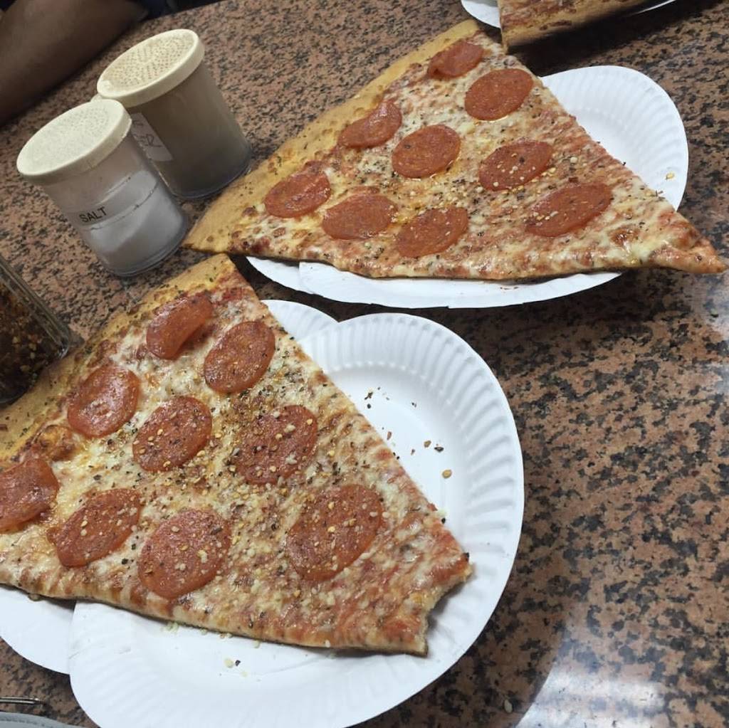 Grecos New York Pizzeria | restaurant | 6814 Hollywood Blvd, Los Angeles, CA 90028, USA | 3234691696 OR +1 323-469-1696