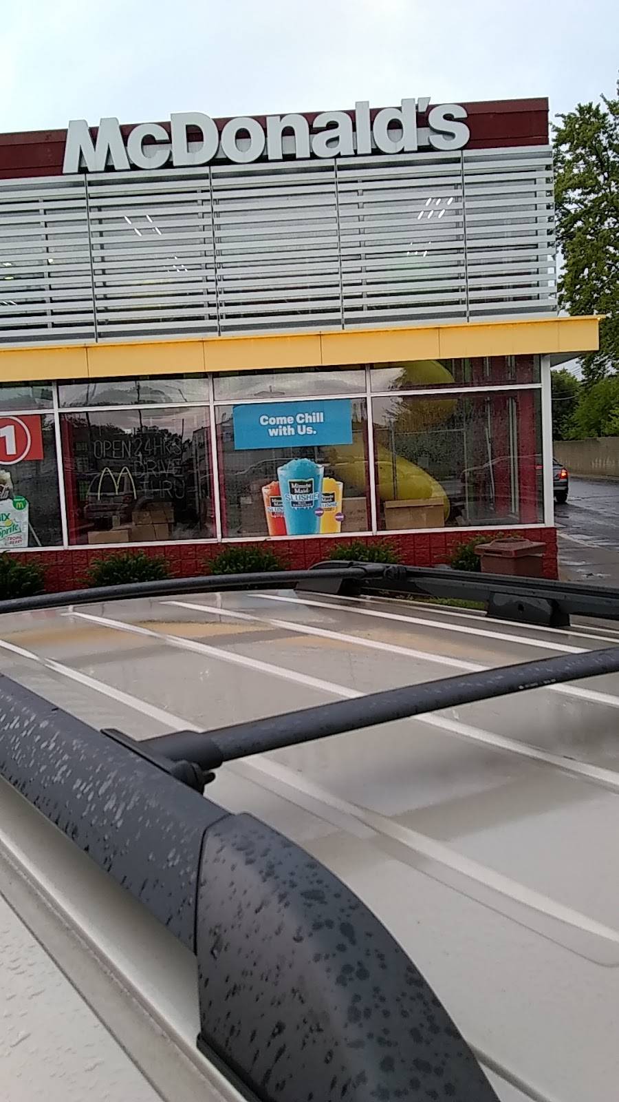 McDonalds | cafe | 20405 Conant St, Detroit, MI 48234, USA | 3133682660 OR +1 313-368-2660