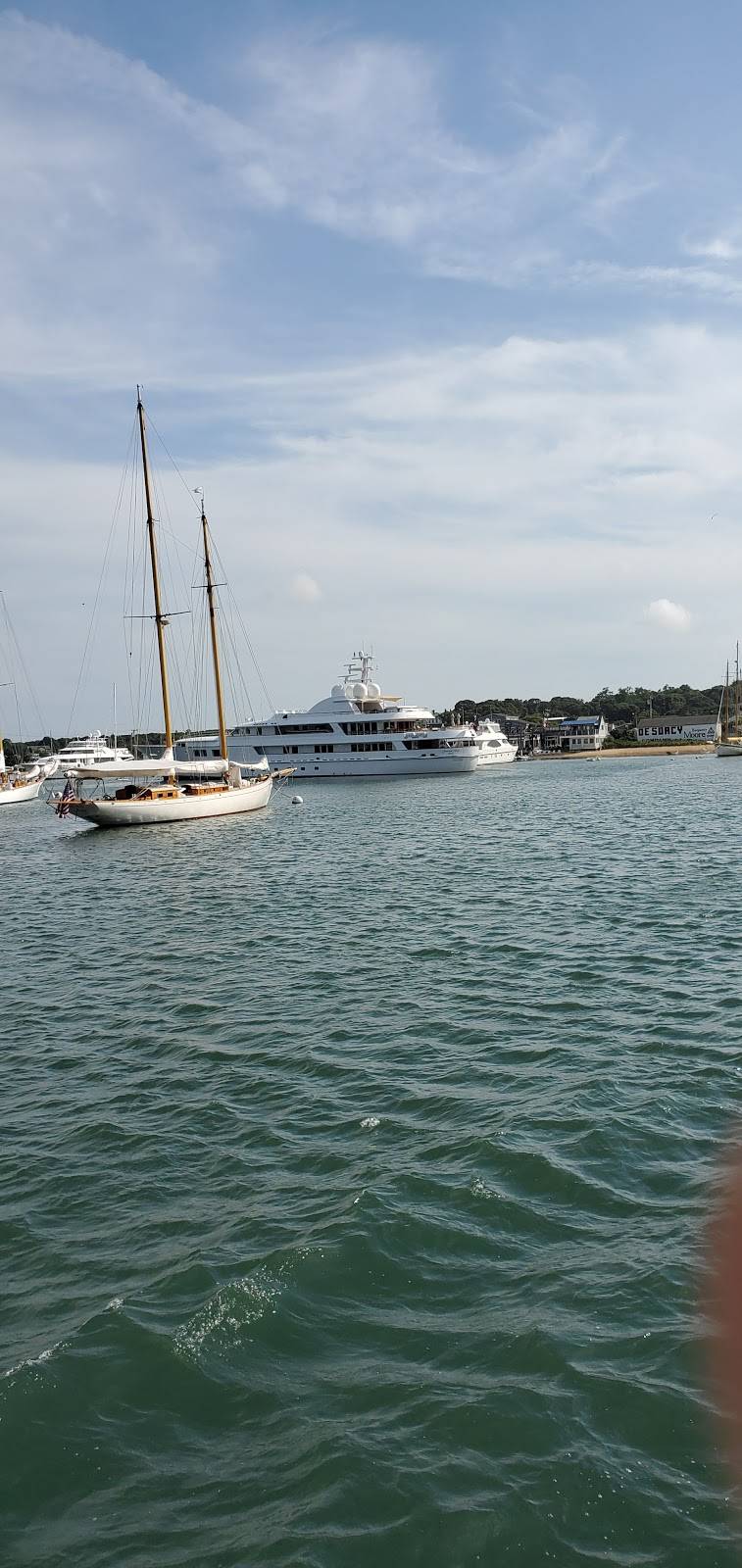 Bobby Bs Seafood and Pizza | restaurant | 22 Main St, Vineyard Haven, MA 02568, USA | 5086938266 OR +1 508-693-8266