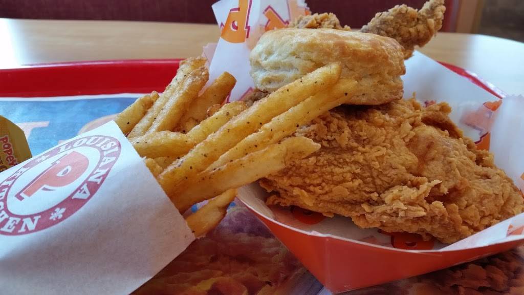Popeyes Louisiana Kitchen | restaurant | 7120 Knightdale Blvd, Knightdale, NC 27545, USA | 9192955757 OR +1 919-295-5757