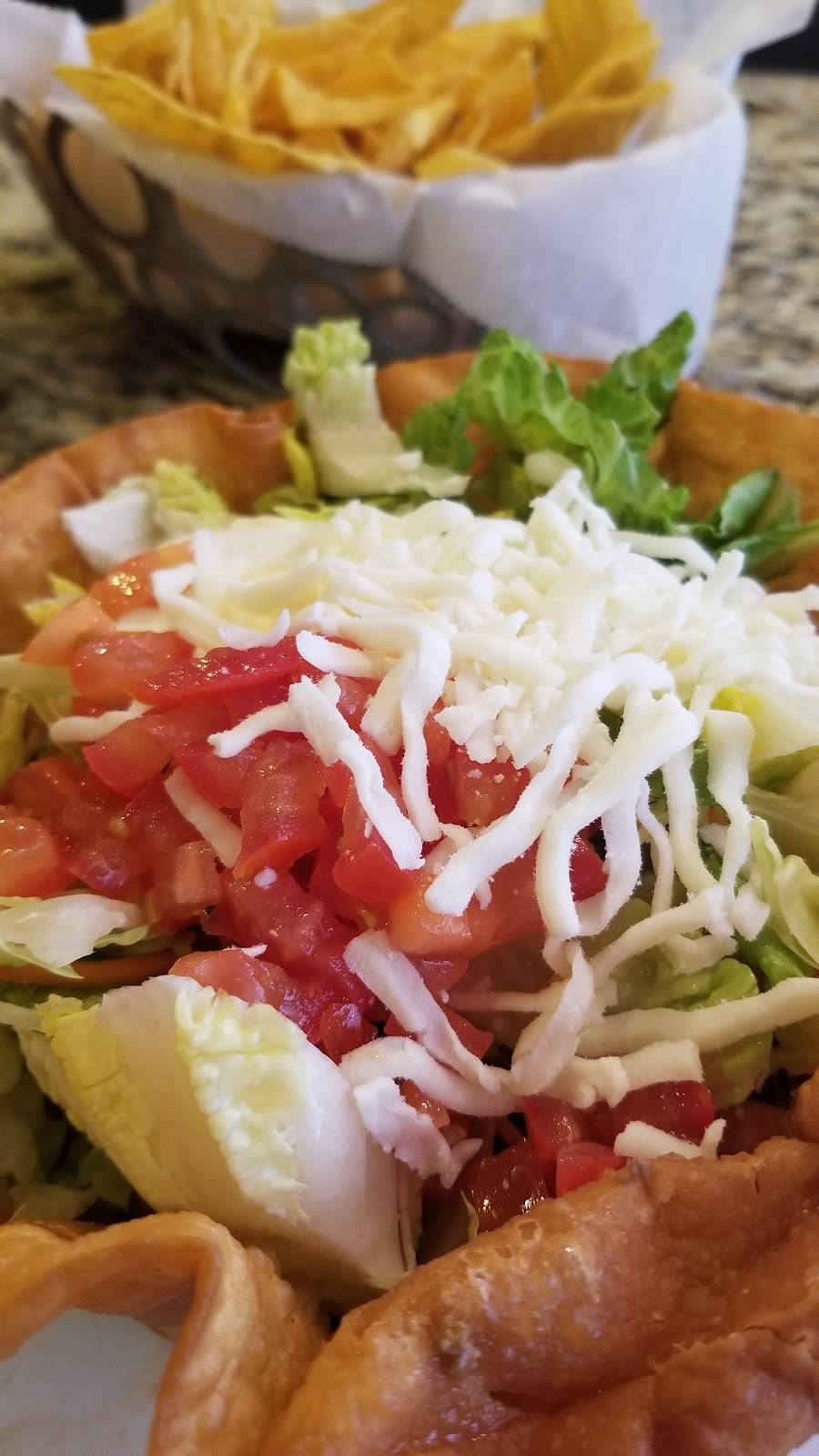 El Banquete Mexican Grille | restaurant | 1331 W Will Rogers Blvd, Claremore, OK 74017, USA | 9182834377 OR +1 918-283-4377